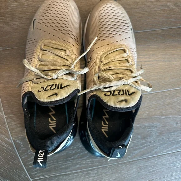 Nike Air 270 Men Beige Khaki/Black size 9.5 Sneakers Tennis  display picture 1